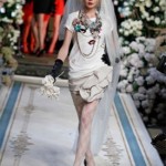 lanvin nueva york hm vecernje haljine2011f 150x150 Vecernje haljine 2011: Lanvin za H&M
